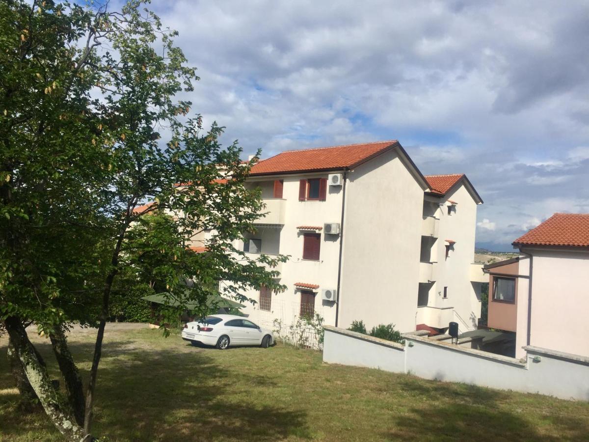 Amz Ap4 Apartment Jadranovo Ngoại thất bức ảnh